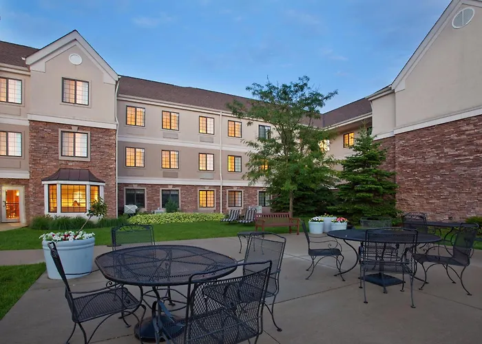 Staybridge Suites Lincolnshire By Ihg