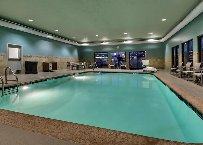 Holiday Inn Express Hotel & Suites Cedar Rapids I-380 At 33Rd Avenue By Ihg