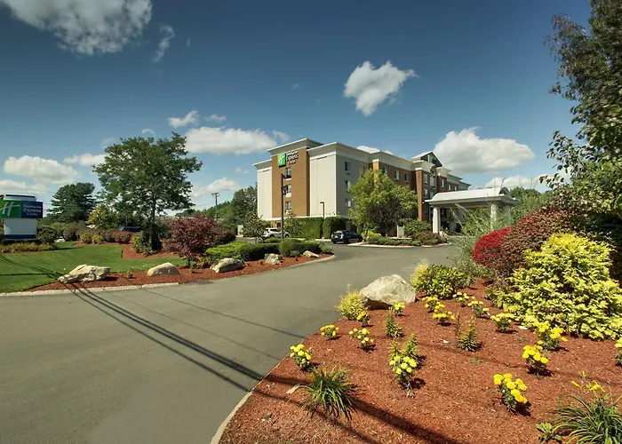Holiday Inn Express Hotel & Suites Middleboro Raynham By Ihg