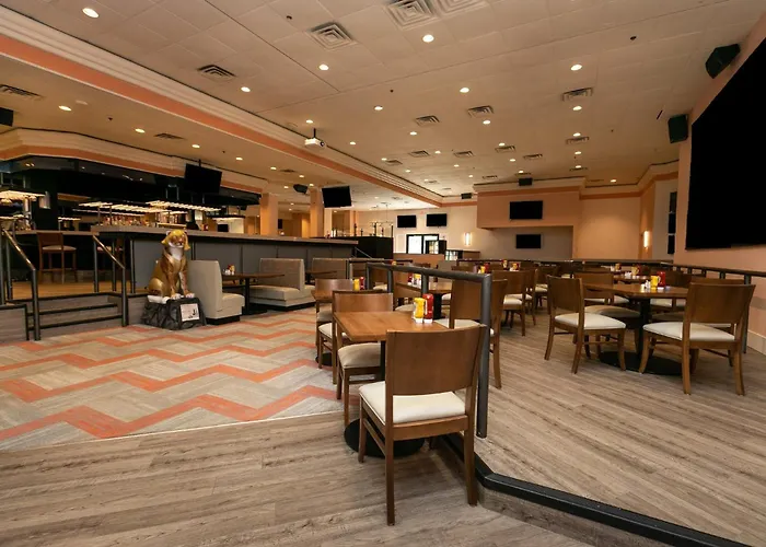 Wyndham Executive Center Columbia Hotel