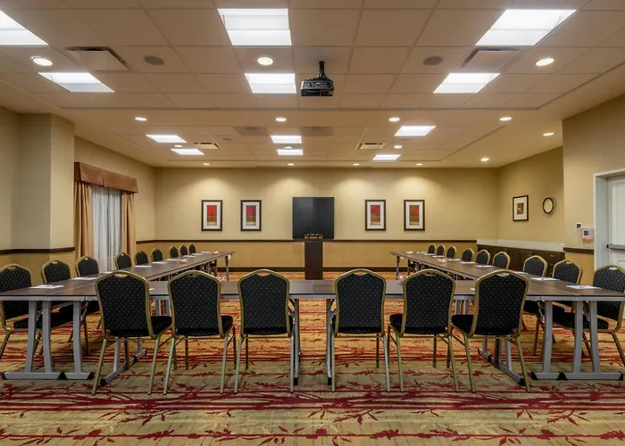 Holiday Inn Express & Suites Denver South - Castle Rock By Ihg