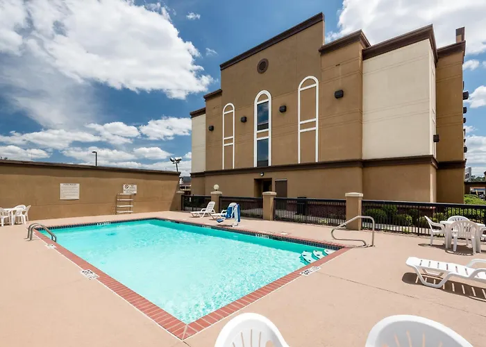 Holiday Inn Express & Suites - Grenada By Ihg