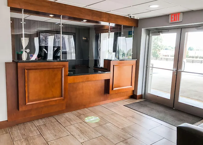 Surestay Hotel By Best Western Bowling Green North