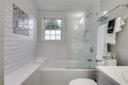 Buchanan Suite Marble Falls