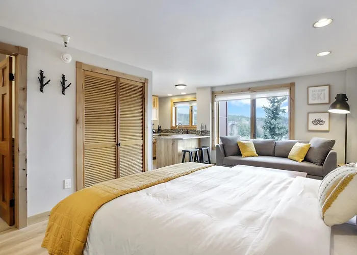 Studio @ The Village W/Incredible Views~Sleeps 4 Breckenridge