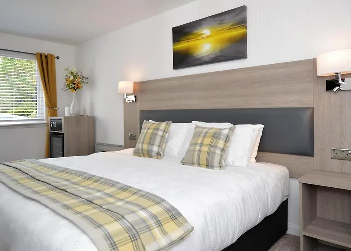 Tighnabruaich Hotels