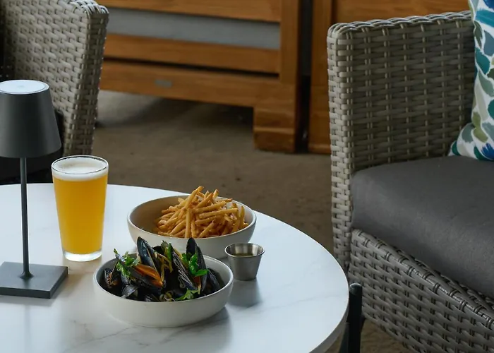 Hutton Brickyards Riverfront Hotel & Venue Kingston