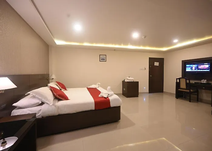 Chengannur Hotels