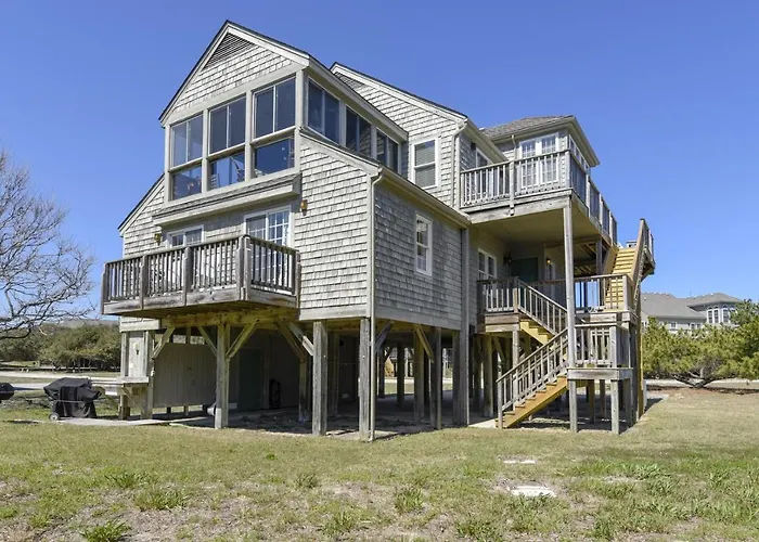 The Wythers At Ships Watch Duck