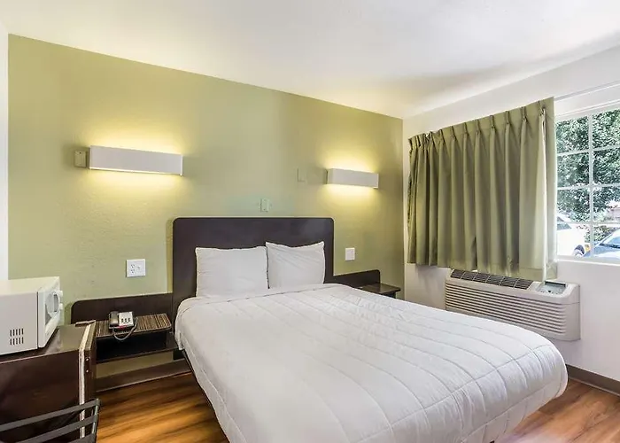 Americas Best Value Inn Bowling Green