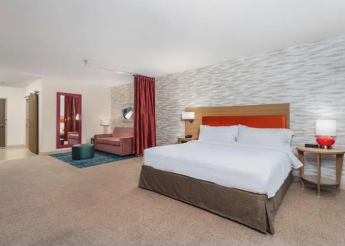 Home2 Suites By Hilton Cedar Rapids Westdale