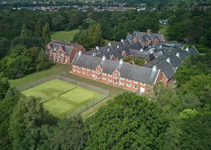 Doubletree By Hilton St. Anne'S Manor Hotel Bracknell