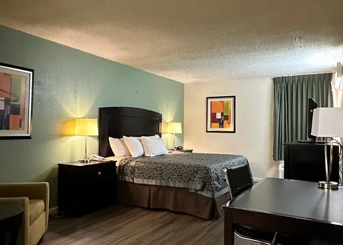 Days Inn By Wyndham Southern Hills/Oru Tulsa