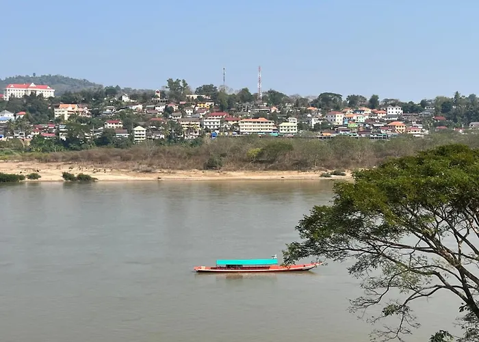 Chiang Khong Hotels