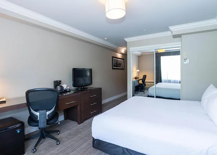 Sandman Hotel & Suites Calgary South