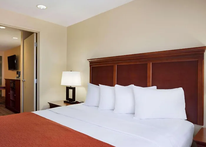 Country Inn & Suites By Radisson, Macedonia, Oh