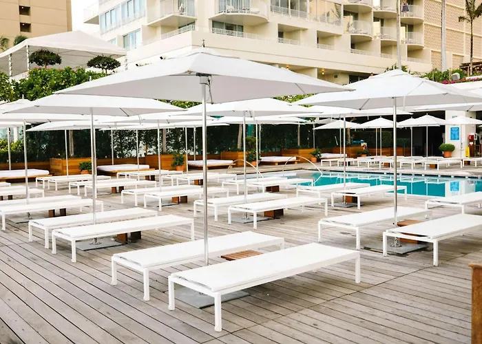 Hilton Vacation Club The Modern Honolulu Hotel