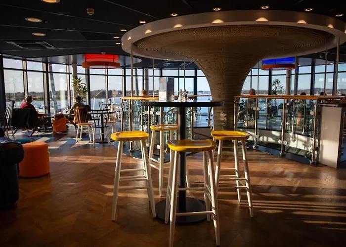 Rnli College Hotel Poole