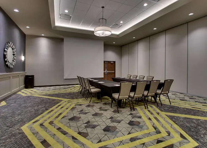 Drury Plaza Hotel Cape Girardeau Conference Center