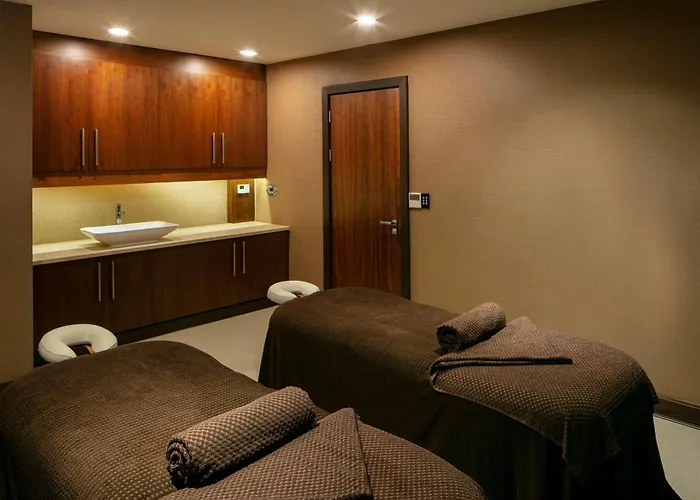 Doubletree By Hilton Chester