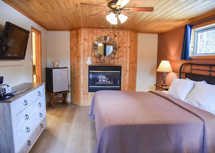 Alpine Lodge Red River