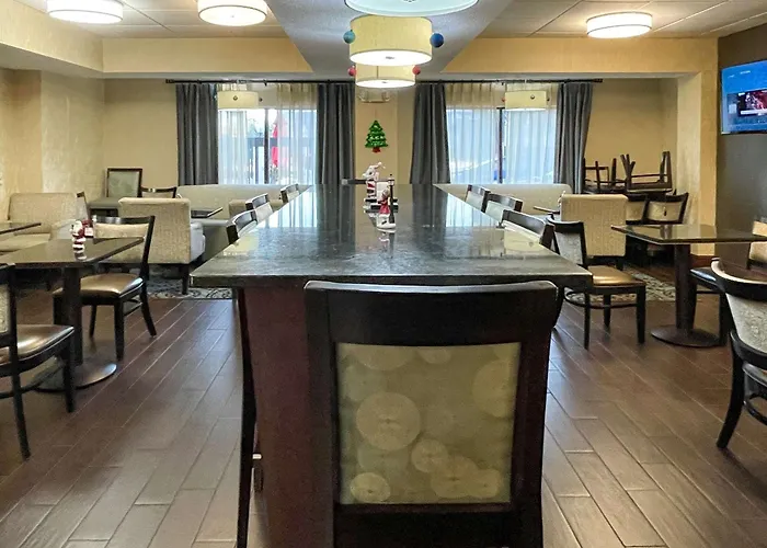 Comfort Inn Darien - North Brunswick