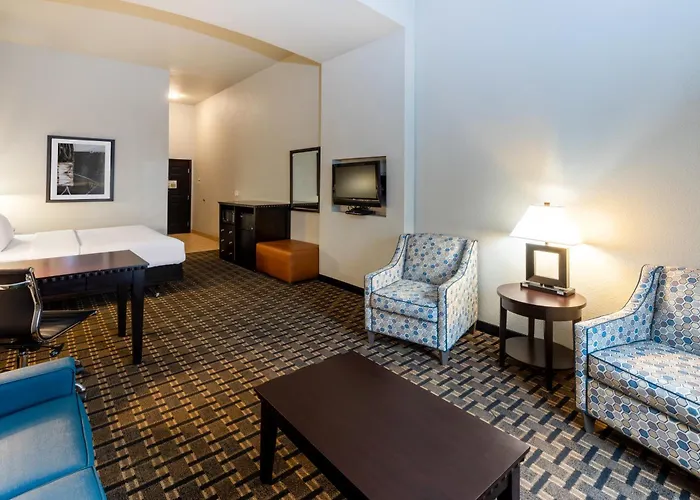 Mount Pleasant Hotels
