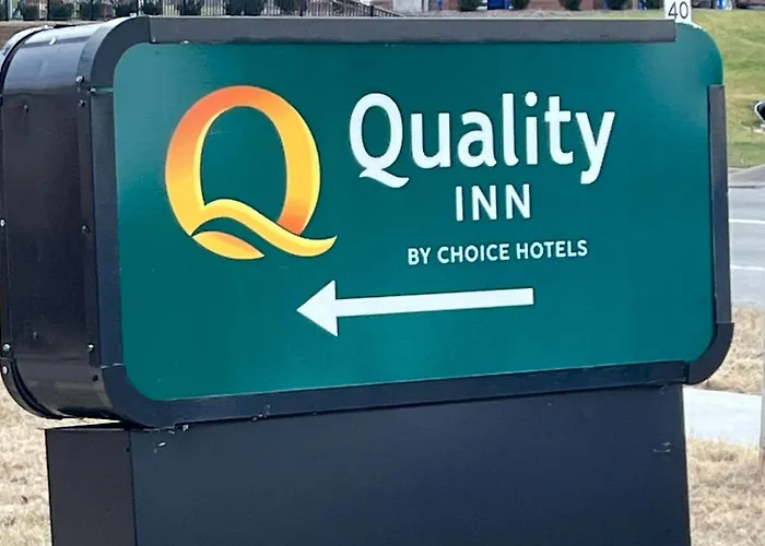 Quality Inn I-70 At Wanamaker Topeka