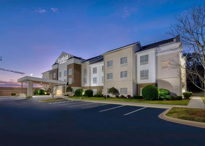 Fairfield Inn & Suites By Marriott Greenwood