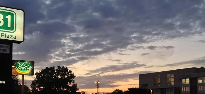 131 Hotel-Plaza Wyoming