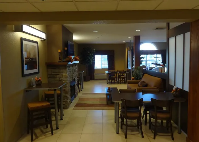 Microtel Inn & Suites By Wyndham Dickinson