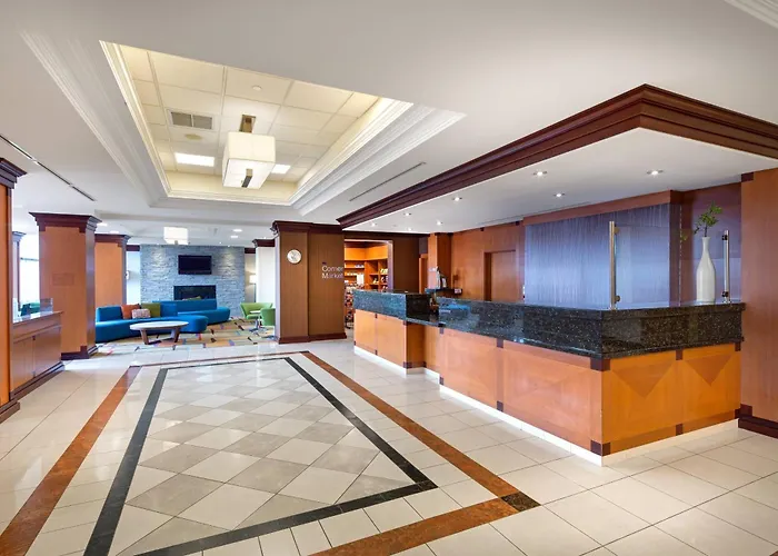 Fairfield Inn & Suites By Marriott Toronto Airport Mississauga