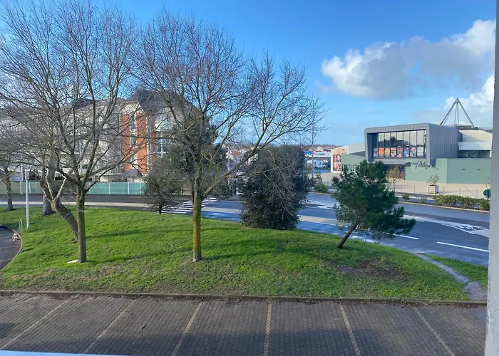 Les Sables-d'Olonne Hotels