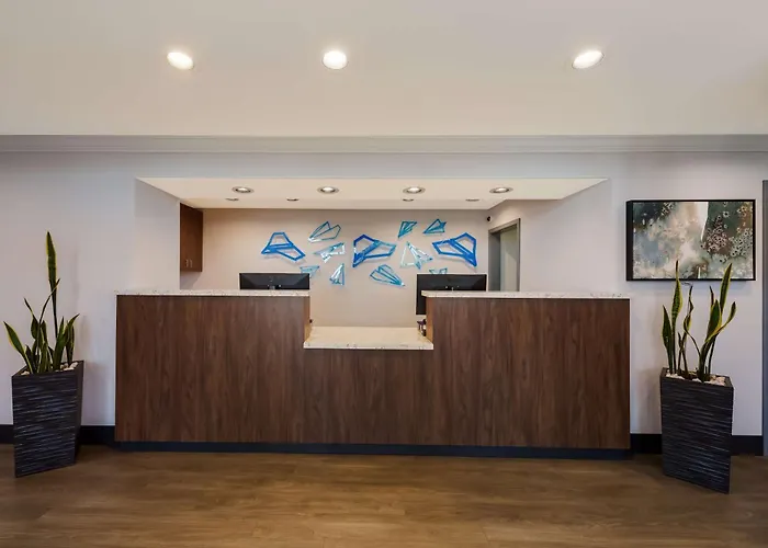 Best Western Inn & Suites Lemoore