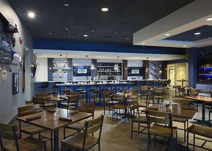 Aviator Hotel & Suites, BW Signature Collection Green Park