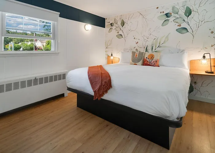 Birches Motel Saratoga Springs