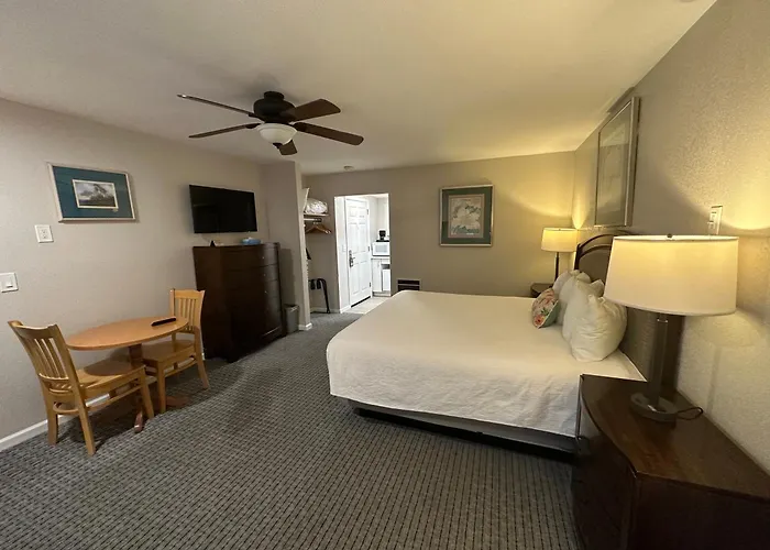 Bluebird Inn Cambria