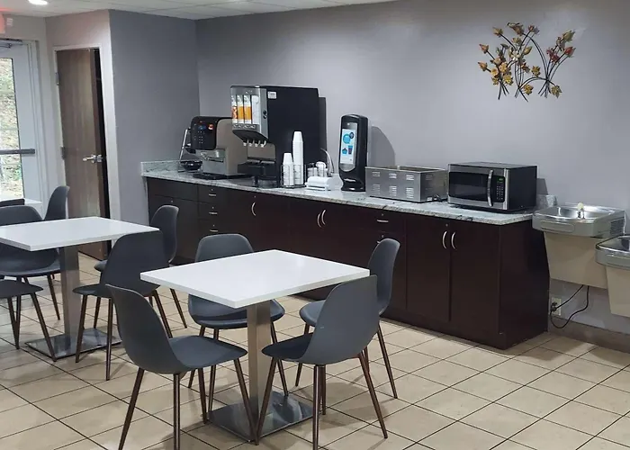 Microtel Inn & Suites By Wyndham Hoover/Birmingham