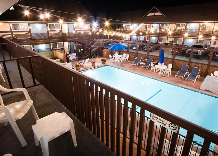 King Frederik Inn Solvang