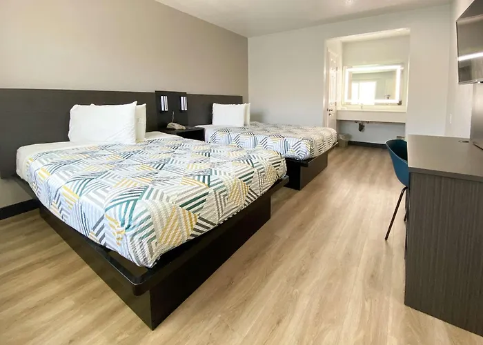 Motel 6-Costa Mesa, Ca