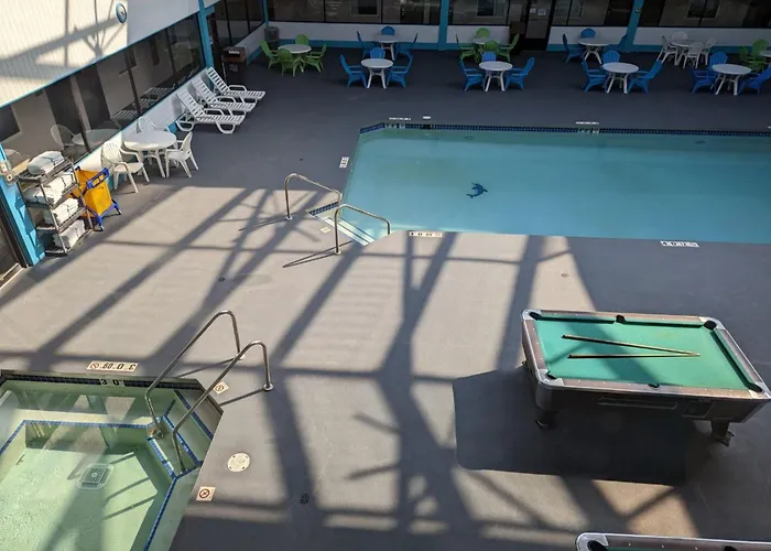 Woodfield Inn And Suites Marshfield