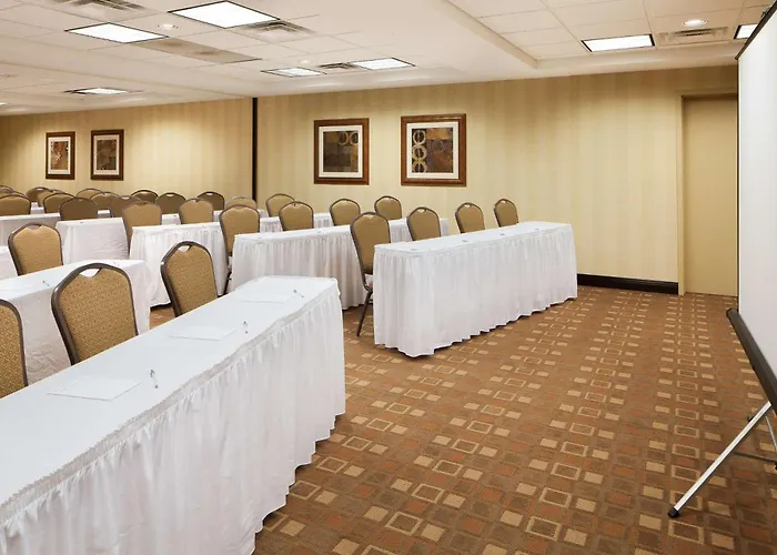 Hampton Inn & Suites Chicago/Saint Charles