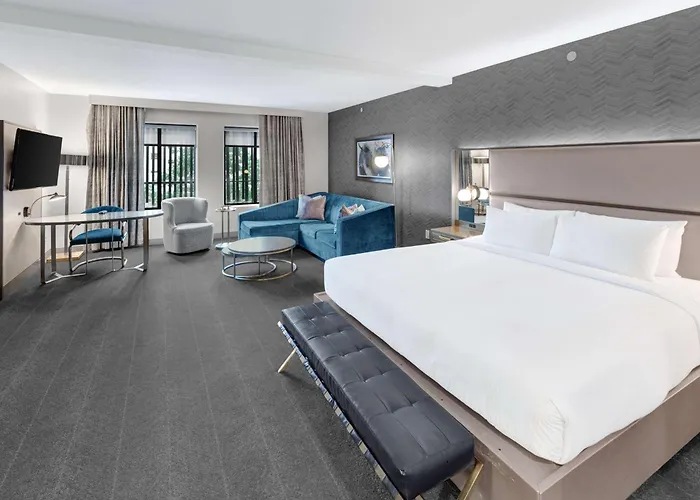 Tulsa Club Hotel Curio Collection By Hilton