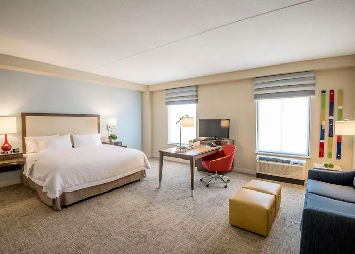 Hampton Inn & Suites Tulsa Downtown, Ok