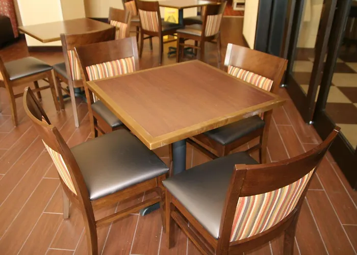 Hampton Inn & Suites Oxford-Anniston