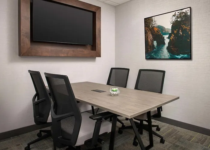 Hampton Inn & Suites Portland/Hillsboro-Evergreen Park