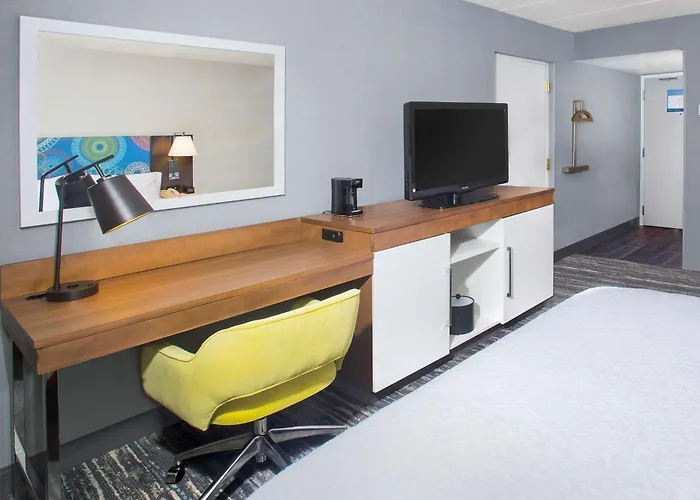 Hampton Inn & Suites Annapolis