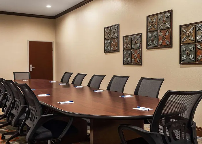 Baymont By Wyndham Wichita Falls