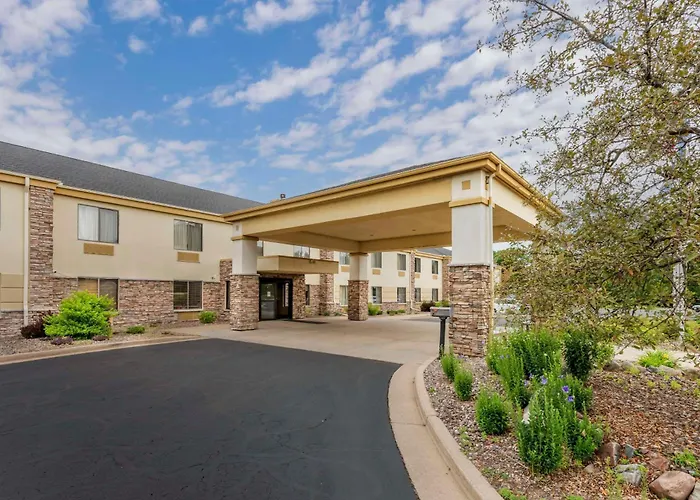Comfort Inn & Suites Black River Falls I-94