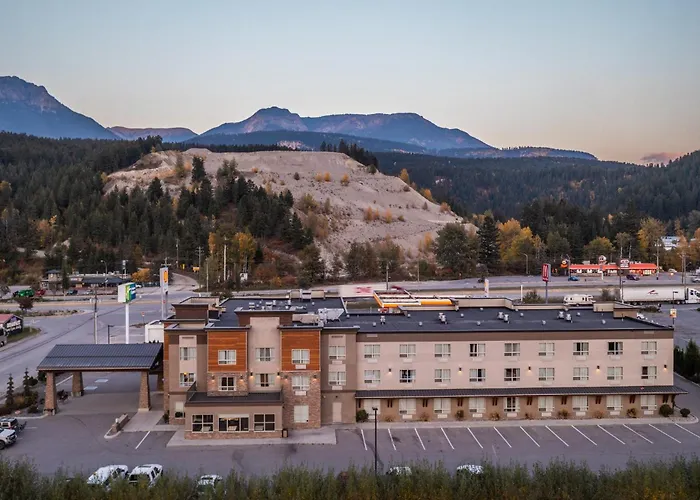 Golden Hotels